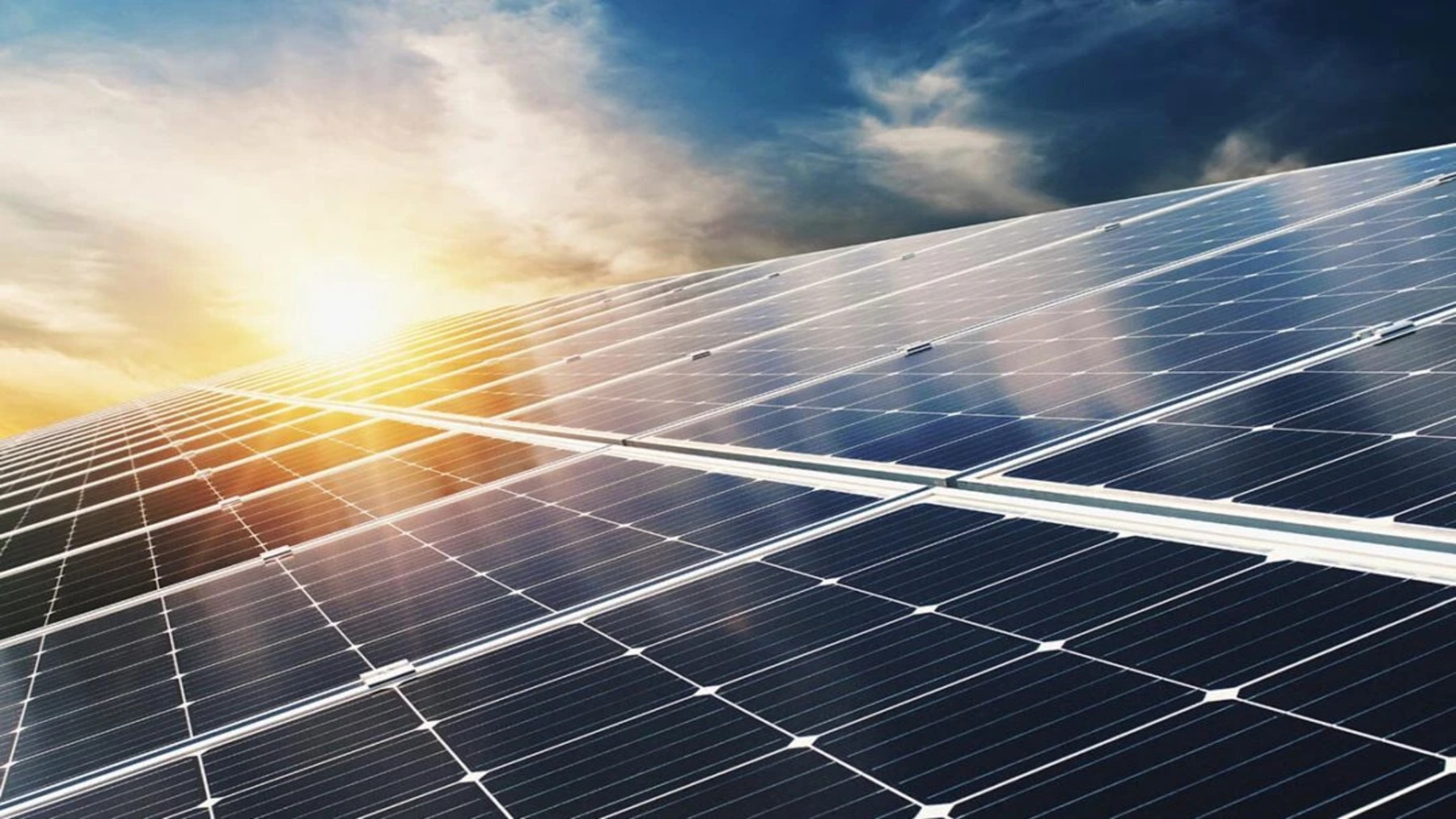 Las placas fotovoltaicas reducen su impacto visual en Baleares mediante un proyecto piloto de la UIB