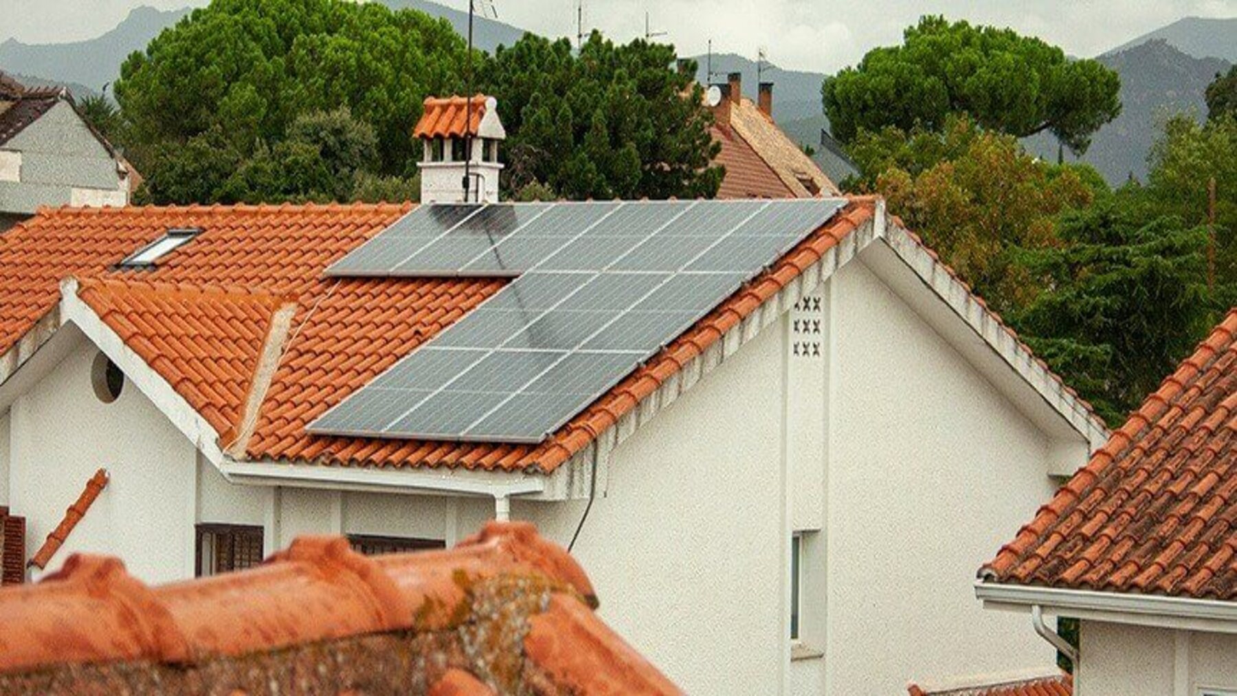 Cada vez más municipios bonifican el IBI por instalar placas solares de autoconsumo