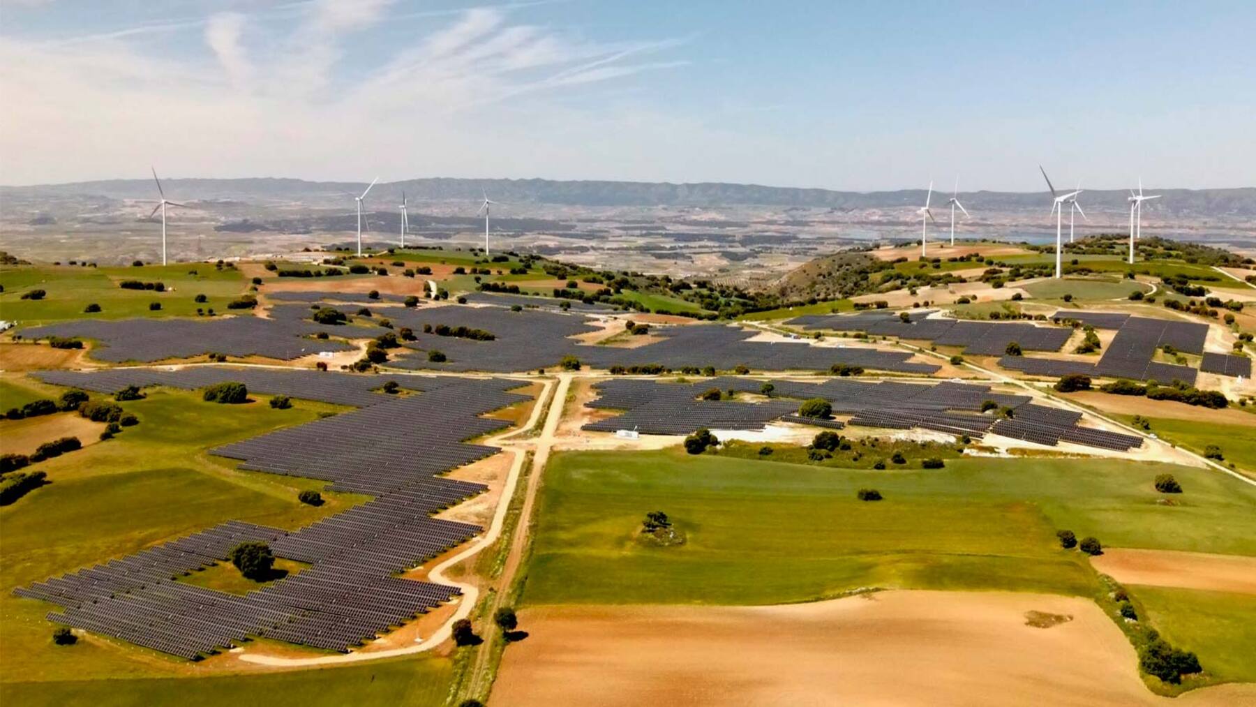 Talayuela impulsa una planta solar híbrida con baterías de almacenamiento