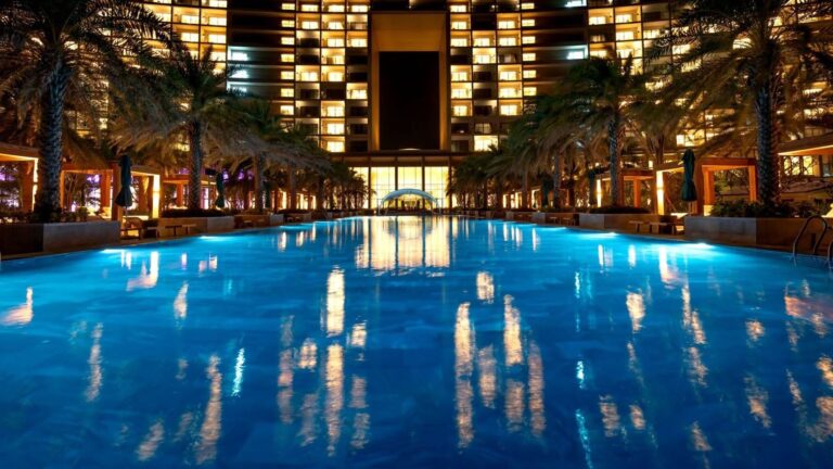 Los hoteles de lujo disparan el consumo de agua por turista