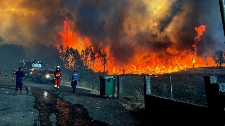Un militar de la UME muere en el incendio de Las Peñas de Riglos