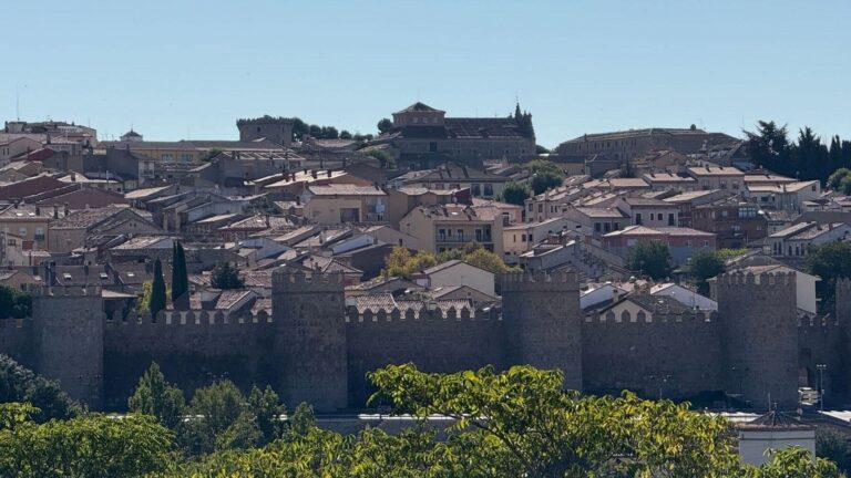 Ávila descubre su patrimonio natural con diez rutas autoguiadas