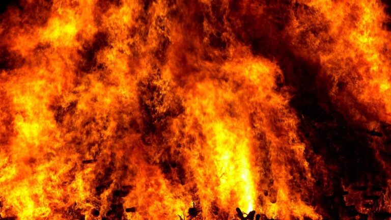Los incendios forestales en España siguen activos hoy