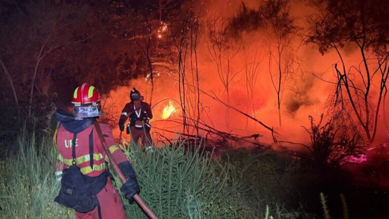 La UME encadena un verano sin descanso contra los incendios con despliegues continuos desde Zaragoza