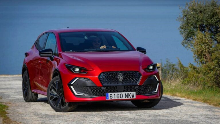 Renault Clio VI híbrido o GLP para elegir la versión con etiqueta ECO más adecuada