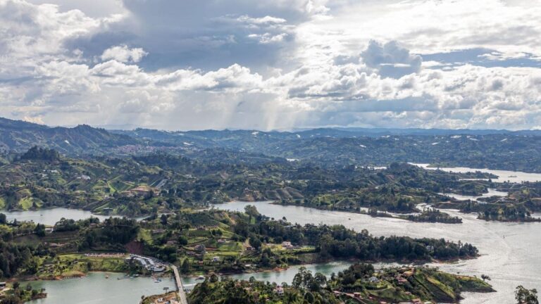 Colombia activa el Acuerdo de Escazú para proteger la naturaleza.