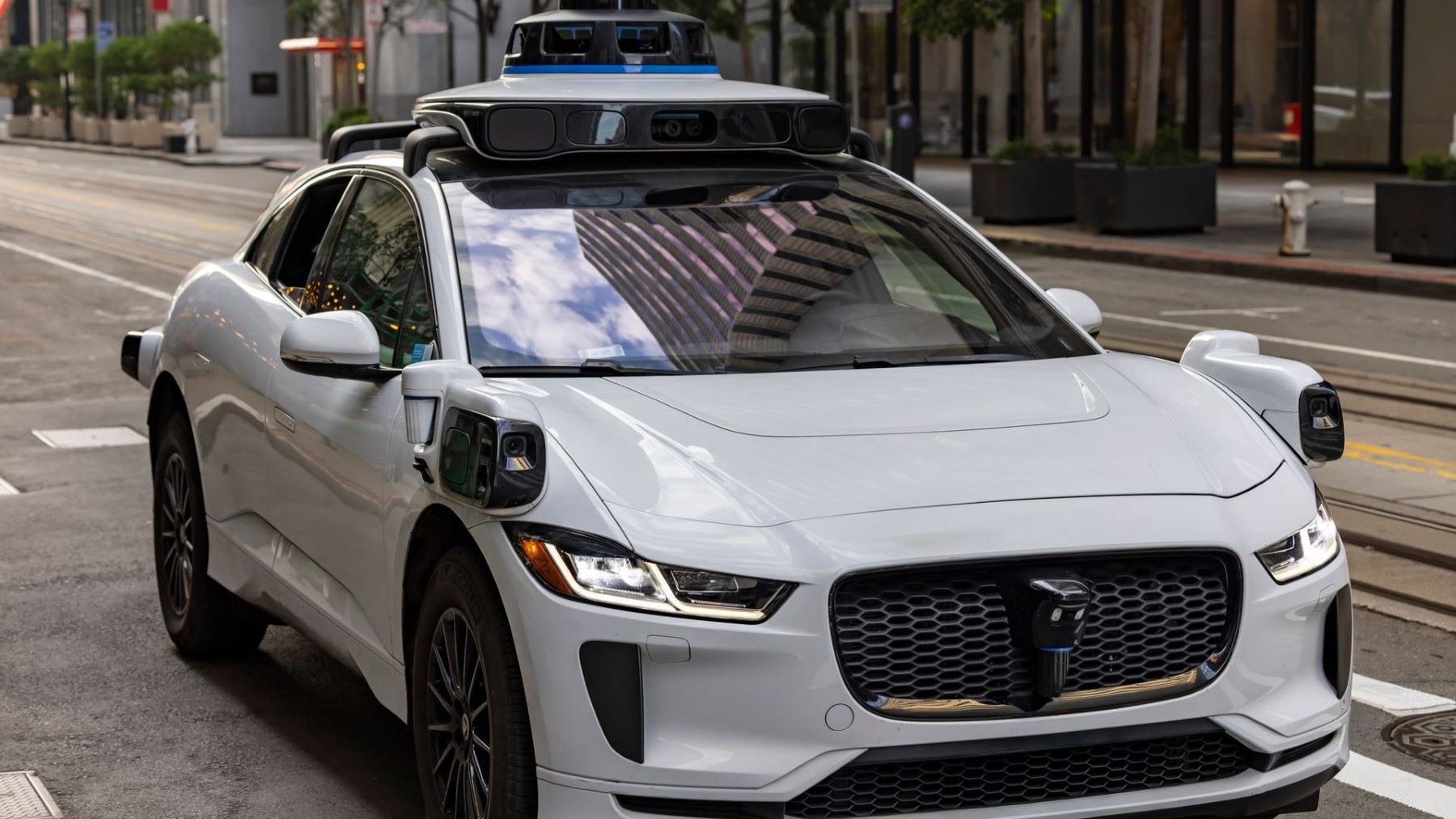 Robotaxis de Waymo en Tokio que comenzarán a operar comercialmente en 2027