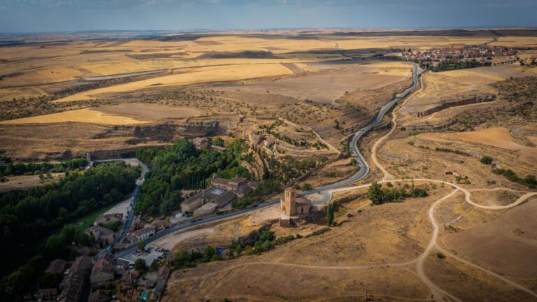 Pequeño municipio rural destinatario de proyectos financiables con ayudas contra la despoblación