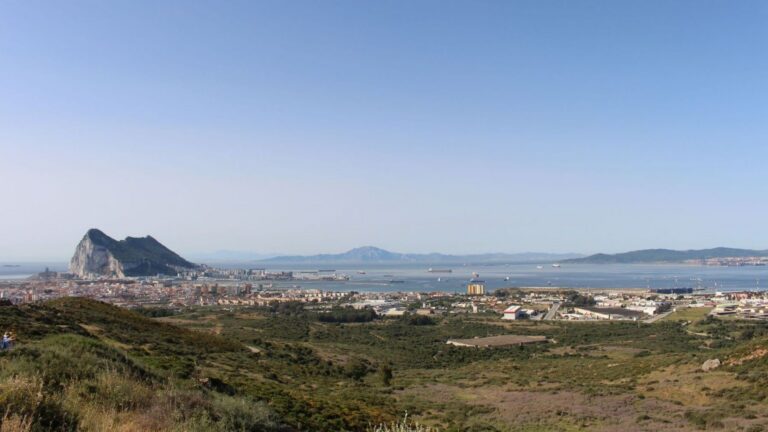 Puerto de Algeciras, enclave logístico vinculado a las alianzas del hidrógeno verde andaluz.