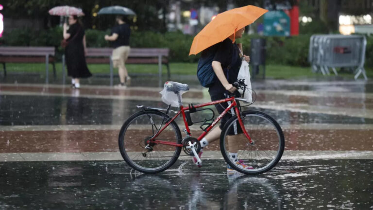 El tiempo hoy jueves 1 de octubre en España se mantienen las lluvias, que serán intensas en el litoral valenciano